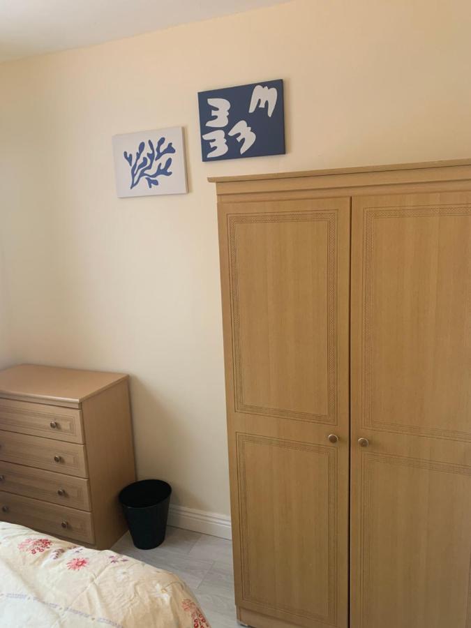 One Bedroom Apartment ダブリン エクステリア 写真